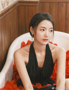 美容尸电影